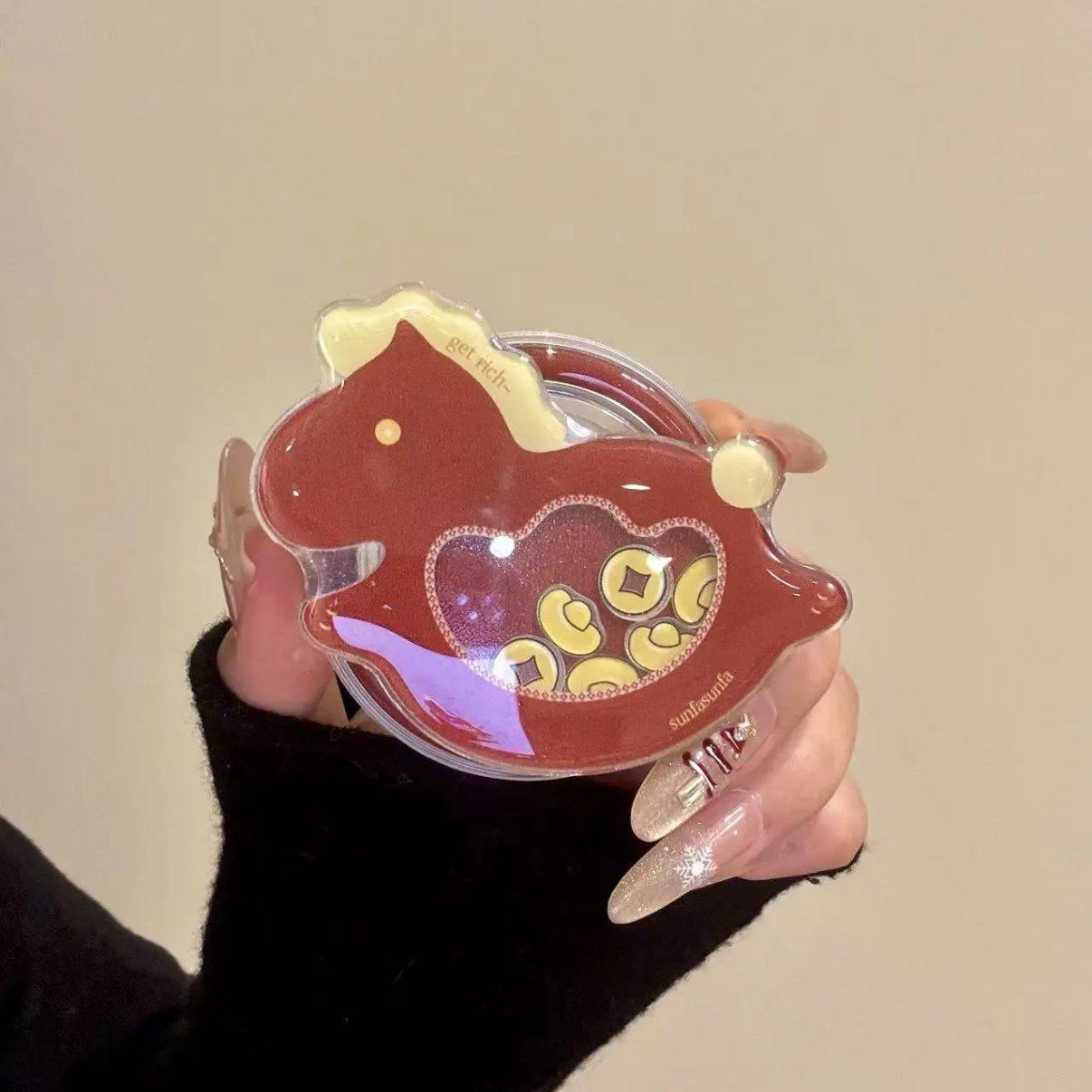 ins元宝小马摇摇乐磁吸支架适用MagSafe手机强力吸附桌面懒人支架,3C数码配件,手机支架/手机座,淘宝优惠券,粉丝福利购,淘宝优惠卷