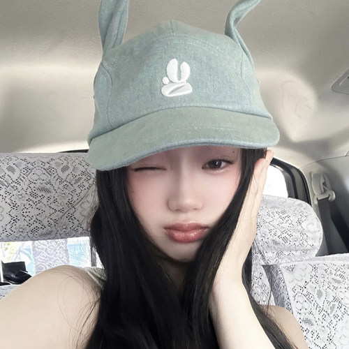 韩国小众翅膀耳朵刺绣减龄棒球帽