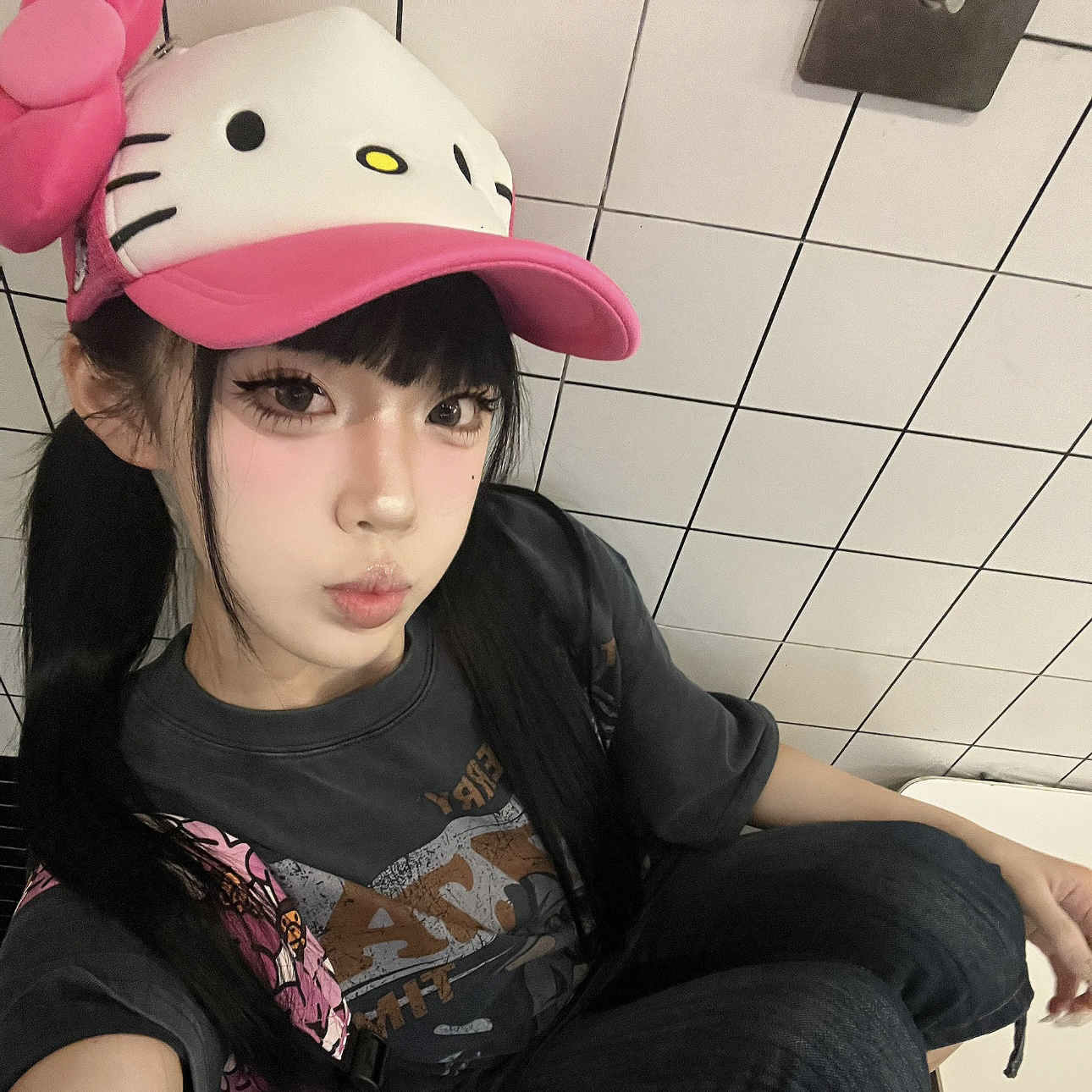 y2k卡通可爱kitty猫蝴蝶结粉色鸭舌帽女嘻哈辣妹显脸小棒球帽子女