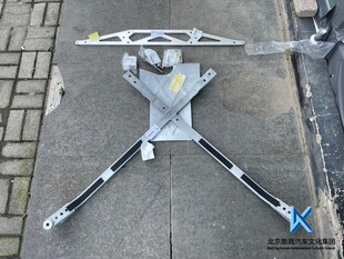 简配机舱顶巴 G38车身加强件 下部支十字撑杆 5系G30 BMW宝马原厂