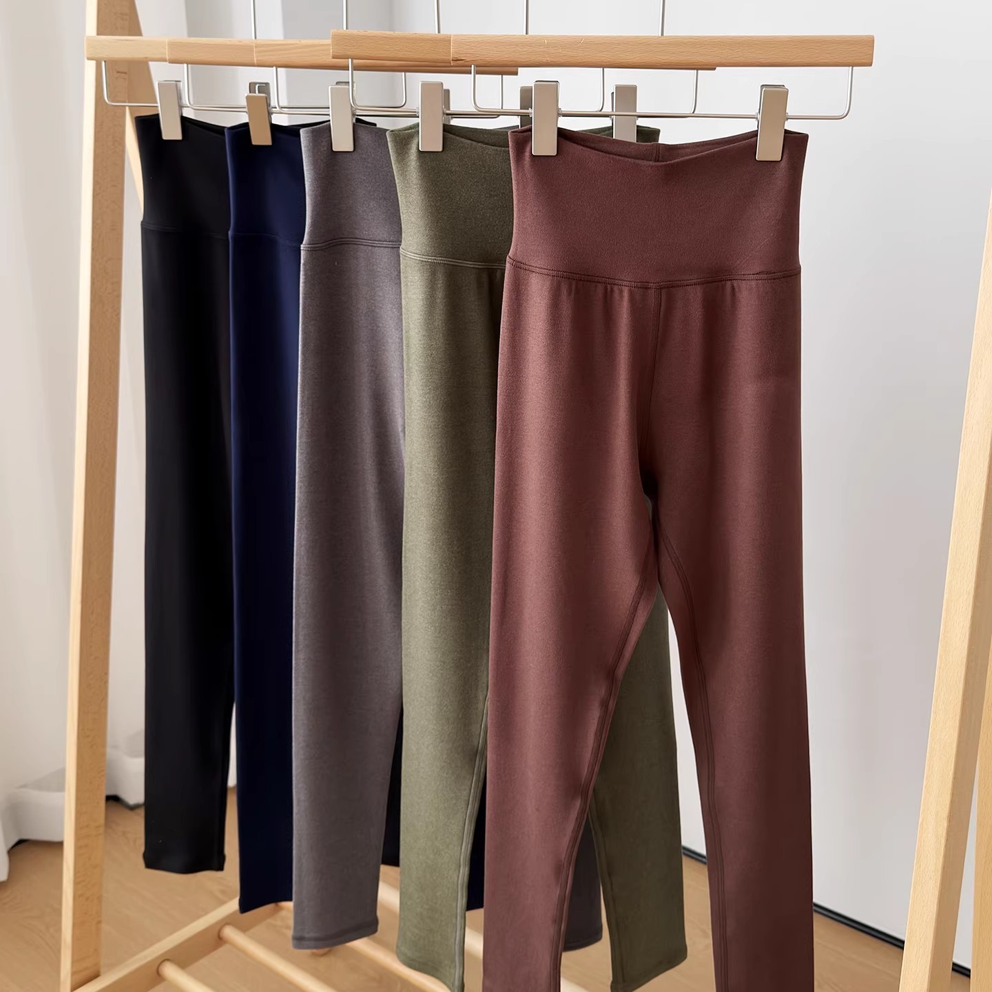 灰色澳绒自发热打底裤女冬