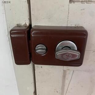 老式 暗锁木门门. 房门锁三保险牛头锁牛头牌弹子门锁三保险锁外装