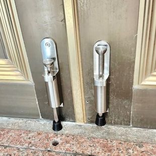 玻璃门固定脚踩脚踩门吸旋转门锁随意停定位任意门阻入户门门碰.