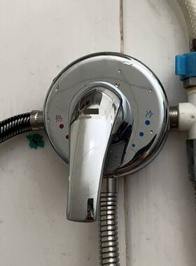 贴墙式电热水器混水阀开关阀冷热配件全套通用明装淋浴混合水龙.