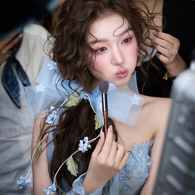 新娘高级感赫本风蓝色蝴蝶结项链
