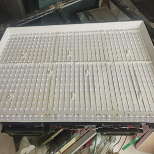 长虹3D42B2180i灯条LED42B2100C/B3060/B2000C/560液晶电视机背光