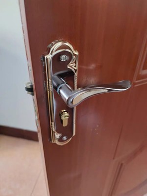 通用型155孔房门锁具家用换锁门把手钢木卧室执手钢木门锁锁芯