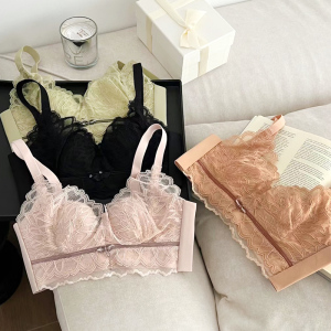超薄无海绵水晶杯大胸内衣女显小无钢圈聚拢透气性感调整无痕文胸