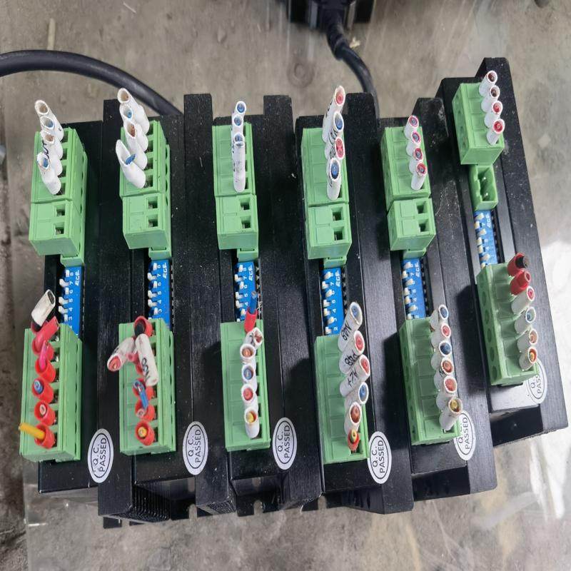 DM556C步进驱动，成色漂亮，功能包好！一共还有24个，p