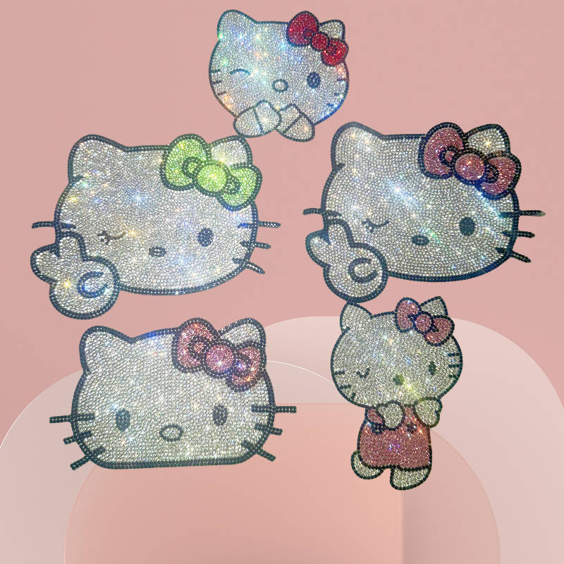 Hello kitty汽车钻贴 头盔凯蒂猫钻石装饰贴 可爱卡通行李箱贴