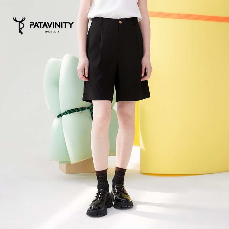 PATAVINITY夏简约设计斜插袋短裤女装8F3223005