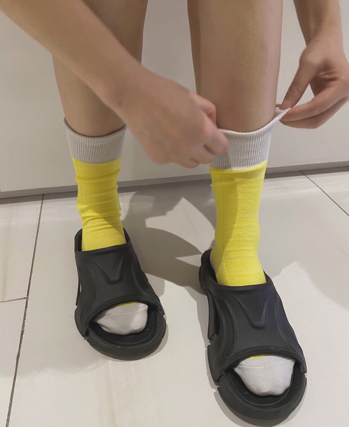 袜子女 韩国进口小众设计师袜子立体线条混色直版袜小腿堆堆袜潮
