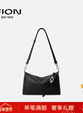 Fion/菲安妮枕头包2025真皮软包包女单肩斜挎腋下包FAAFVMQ021/25