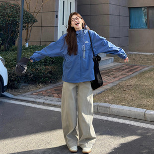 宽松户外春季 蓝色防风冲锋衣女款 上衣连帽早春外套潮 春装 2026新款