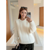 济州橙酒 NEVA 绞花圆领套头针织上衣女复古宽松软糯麻花毛衣