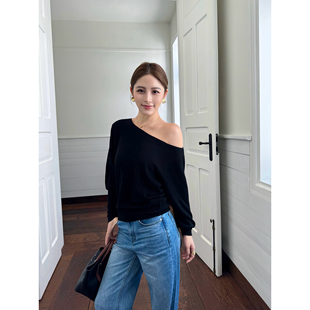 长袖 NEVA 斜肩羊毛针织衫 慵懒斜引力 女宽松毛衣气质露肩上衣