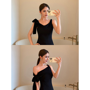 气质蝴蝶结绑带露肩T恤女不对称斜肩修身 时髦人士 上衣 NEVA