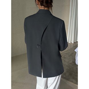 NEVA 外套女设计感2024新款 宽松休闲气质高级西服上衣 HU黑色西装