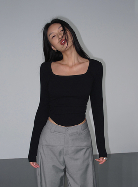 NEVA HU 魅力磁场 黑色方领长袖t恤女修身针织打底衫收腰显瘦上衣