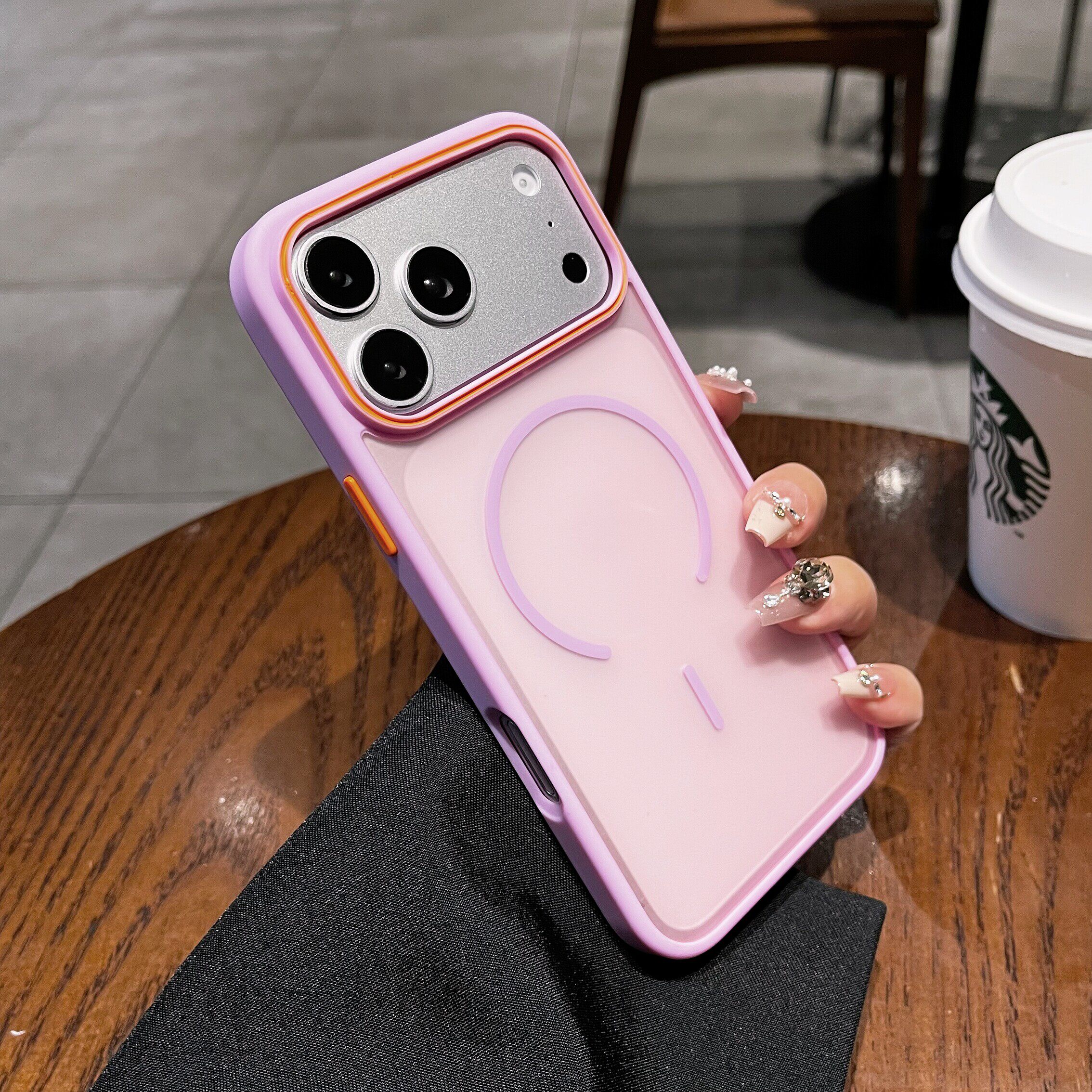 小众高级感适用于iphone17pro磨砂手机壳磁吸苹果16promax男女新款透明15pm保护套14不沾指纹简约情侣防摔壳