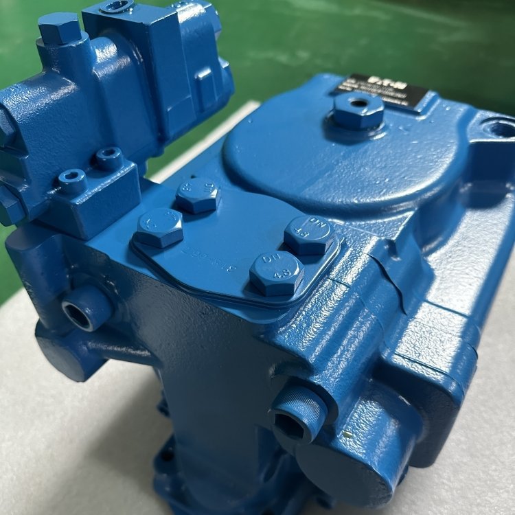 伊顿PVH141QICRF13S10C25V31液压泵水泥厂PVH98QICRF1S10V25V31泵