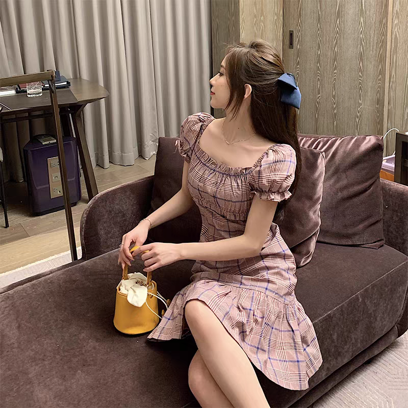 清仓/夏季法式泫雅风气质方领收腰裙子复古显瘦超仙chic连衣裙女