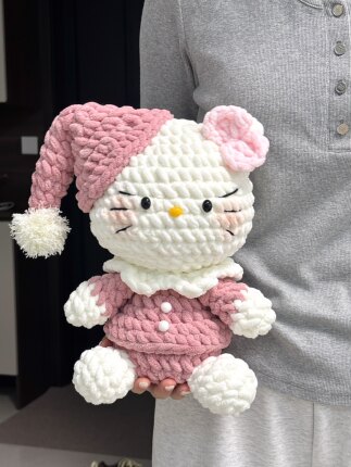 毛线diy睡衣HelloKitty猫可爱玩偶手工钩针钩织自制礼物材料包