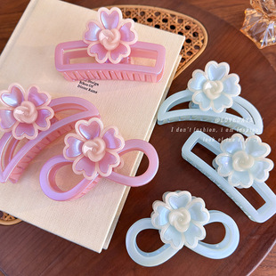 秋冬新品 简约百搭后脑勺盘发发夹发饰女 炫彩几何花朵抓夹时尚