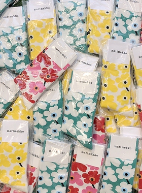SOCK DAD 穿了会心情大好的小花袜子