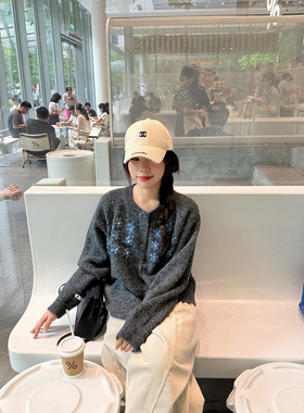 Peanut 花生糖 手工复古钩花毛衣开衫秋季新款宽松慵懒风上衣女