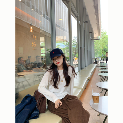 Peanut 花生糖 舒适细针纯色针织打底衫宽松休闲显瘦圆领上衣女