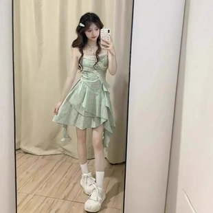 2025春季 吊带裙收腰显瘦不规则中长裙 新款 风甜美绿色无袖