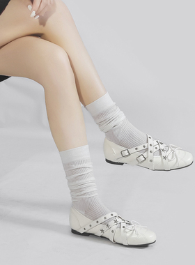 林向晚 韩系少女~圆头白色平底芭蕾鞋设计感小众铆钉金属风单鞋女