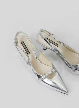 林向晚 来自未来~银色高跟鞋设计感小众名媛风金属铆钉包头凉鞋女