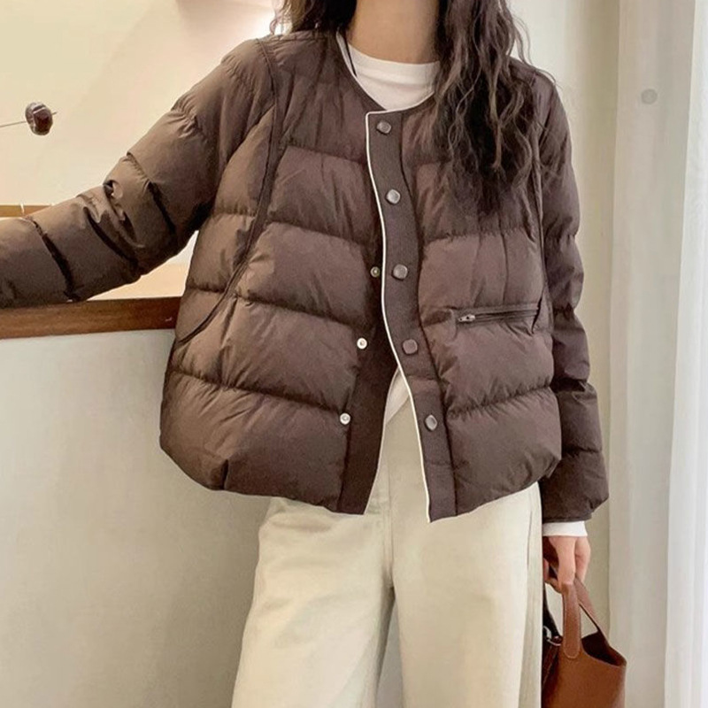 韩版短款轻薄简约时尚羽绒服女秋冬新款圆领白鸭绒高级感宽松外套