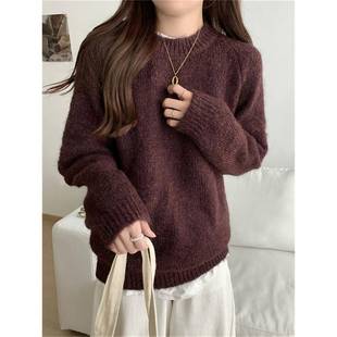 慵懒风燕麦色毛衣女2025秋冬洋气毛绒保暖高级感针织宽松套头上衣