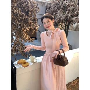 连衣裙女温柔风收腰秋季 火火火 挂脖针织长袖 韩版 长裙 奶霜桃桃
