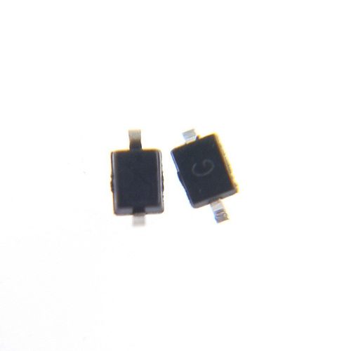 【100个】肖特基二极管 MBR0520T1G 丝印B2 贴片SOD-123 1206