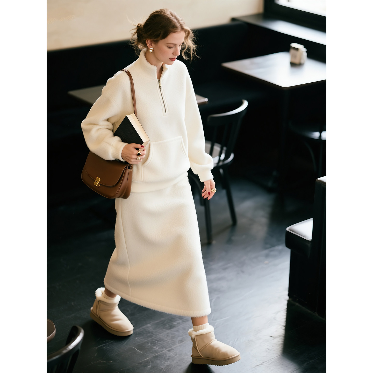 韩系白色套装女2026年秋冬新款高级感气质显瘦卫衣半身裙两件套,女装/女士精品,时尚套装,淘宝优惠券,粉丝福利购,淘宝优惠卷