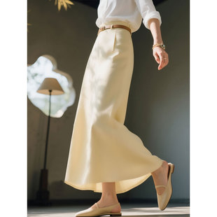 奶黄色半身裙女2026年春季新款高腰直筒包臀长款巨好看的早秋裙子