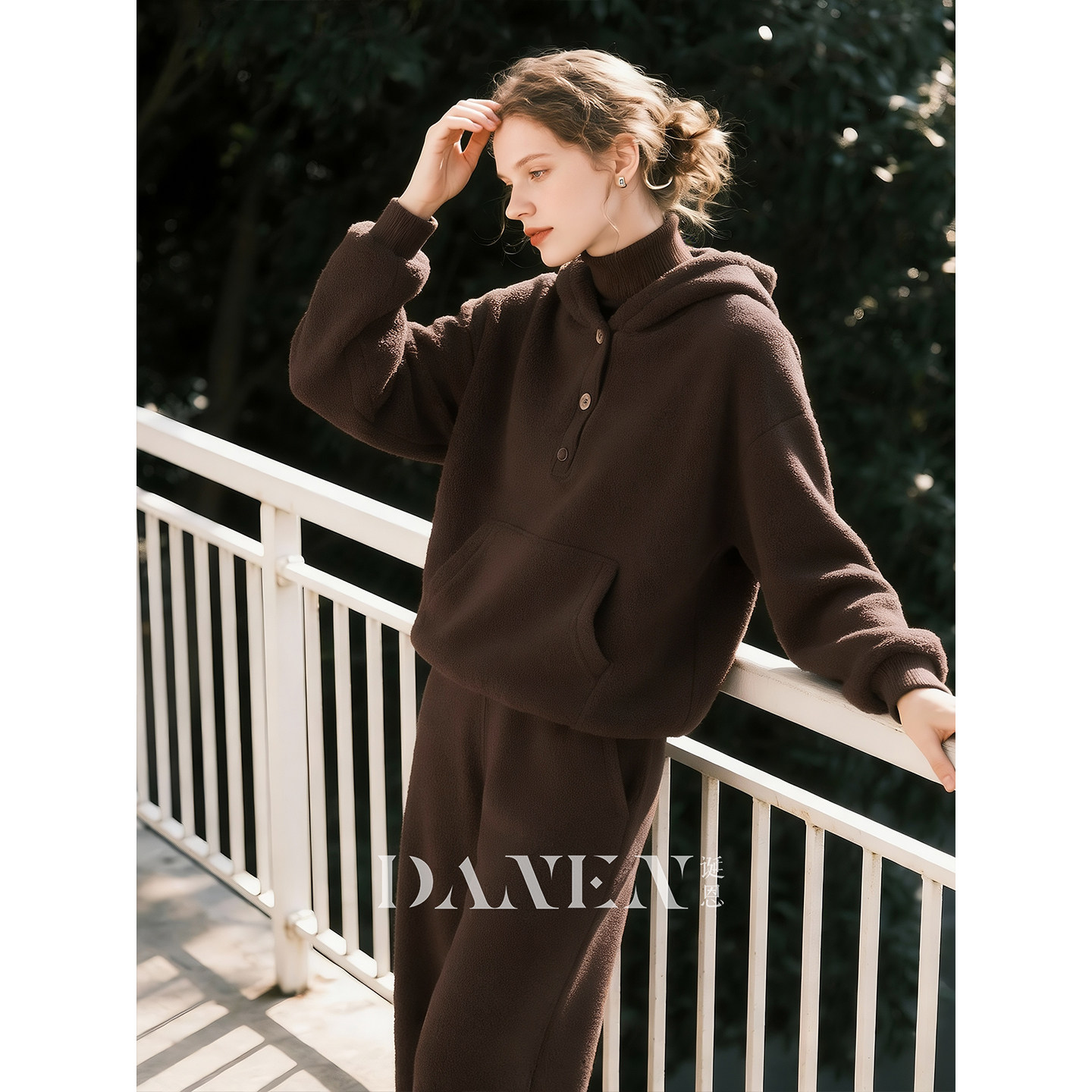 深棕色套装女2026年秋冬新款高级感松弛连帽卫衣长裤休闲两件套,女装/女士精品,时尚套装,淘宝优惠券,粉丝福利购,淘宝优惠卷