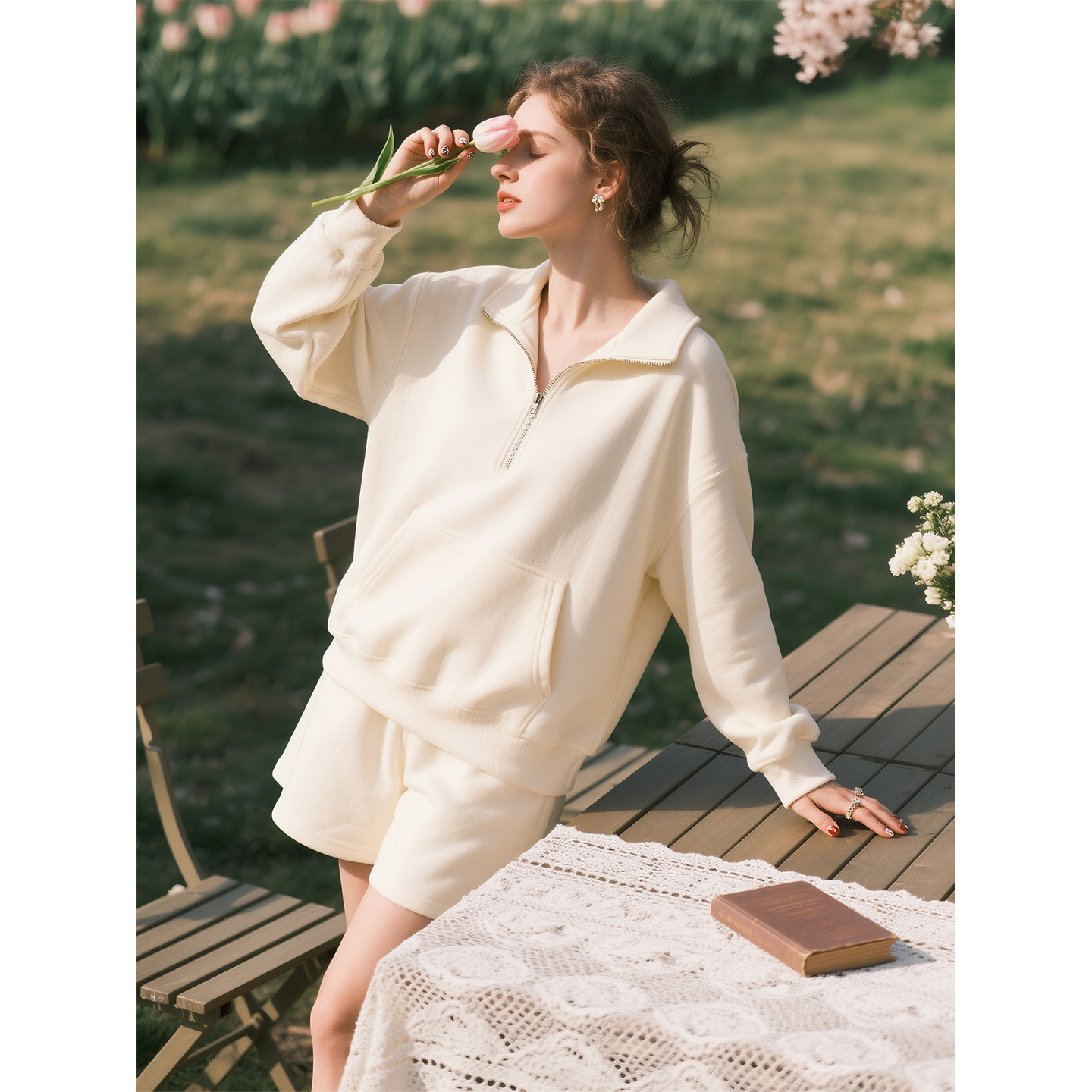 白色休闲风半拉链卫衣套装女2026年春季新款简约时尚减龄两件套,女装/女士精品,时尚套装,淘宝优惠券,粉丝福利购,淘宝优惠卷