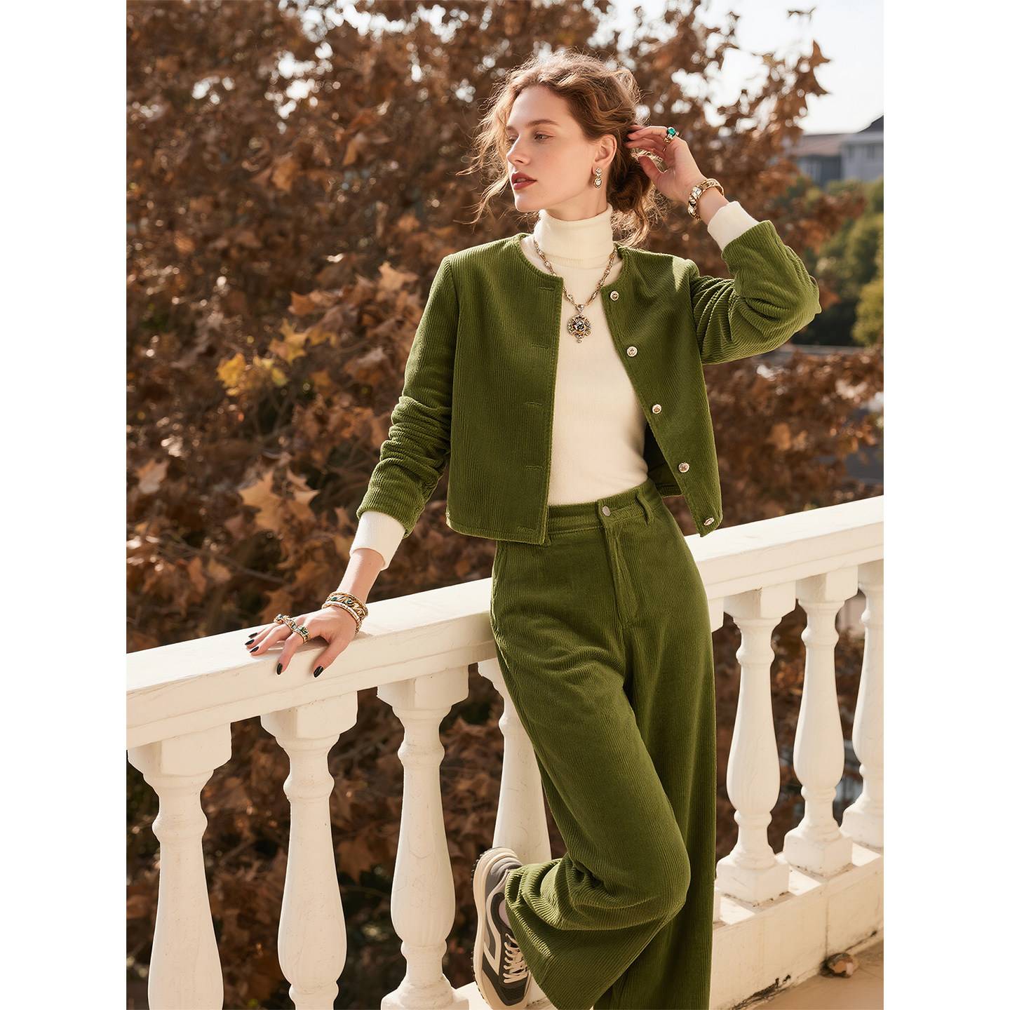 橄榄绿灯芯绒法式套装女2026年秋冬新款短外套高腰直筒裤两件套,女装/女士精品,时尚套装,淘宝优惠券,粉丝福利购,淘宝优惠卷