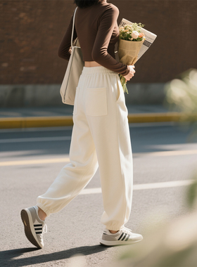 白色通勤宽松束脚裤女2026年春季新款高腰显瘦休闲慵懒感百搭长裤