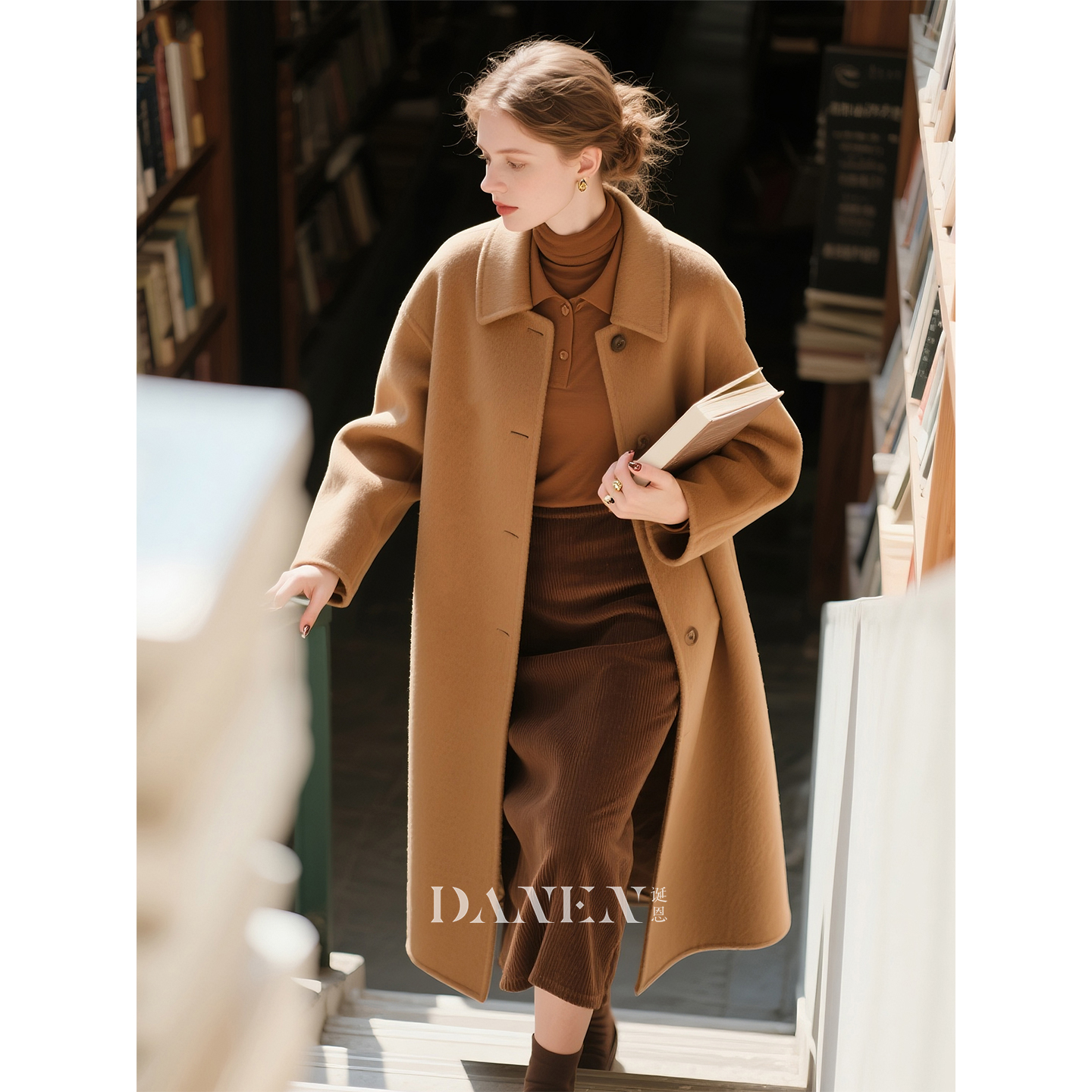 驼色羊毛双面呢大衣单排扣长大衣