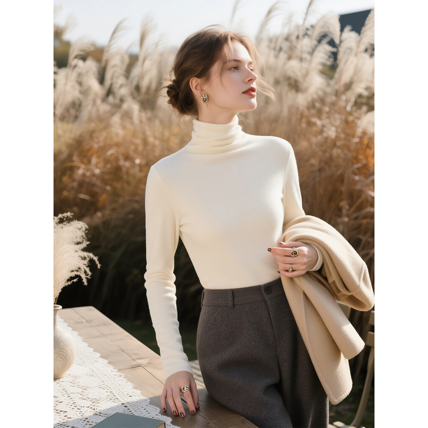 杏色高领长袖针织衫女2025年秋冬新款轻熟修身显瘦打底衫上衣