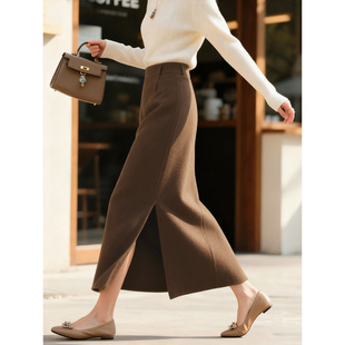 棕色半身裙女2025年秋冬新款美拉德复古高腰显瘦气质通勤直筒裙