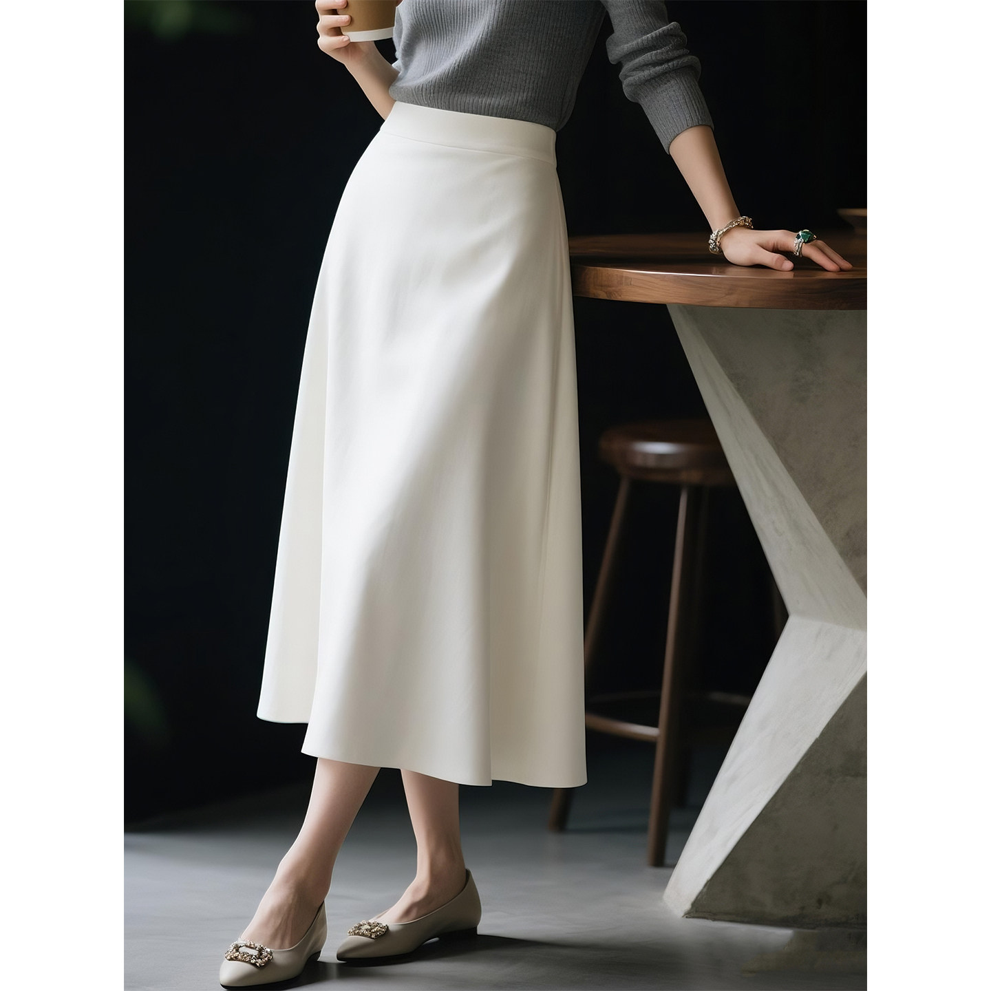 白色雪纺西装半身裙女2026年春季新款高腰显瘦气质百搭a字长裙子