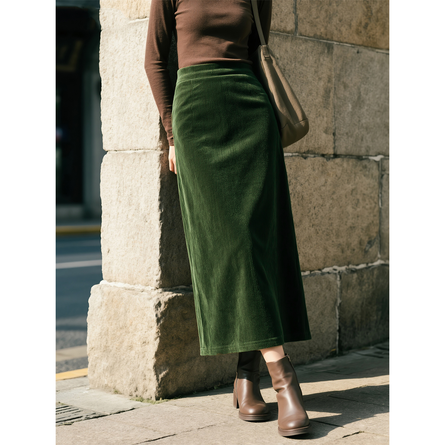 墨绿色灯芯绒半身裙女2025秋冬新