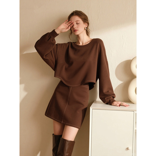 新款 女2025秋季 通勤设计感高腰半身短裙两件套 卫衣套装 咖色时尚